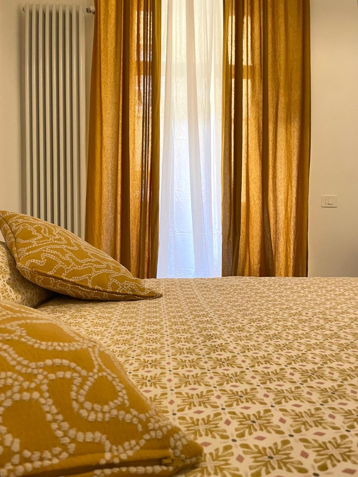 Bed & Breakfast Rch Roman Central House Екстер'єр фото